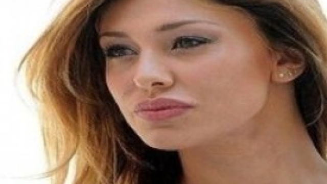 Belen tra le neomamme del mondo dello spettacolo.