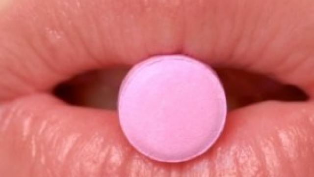 Viagra rosa: aumenter&agrave; il desiderio a letto