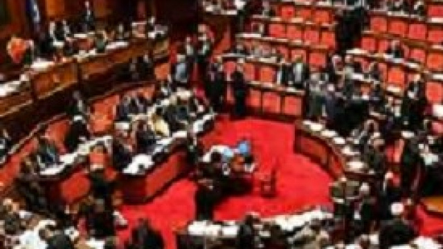 Renzi, Berlusconi e radicali, amnistia e indulto