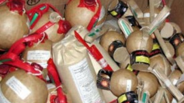 Botti di Capodanno: un'intera famiglia in ospedale