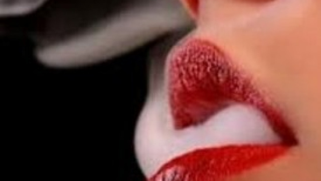 Sigaretta elettronica, sospesa la super tassa