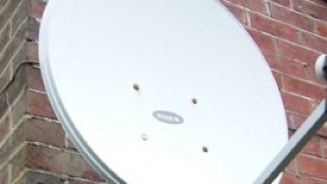 Canone Rai 2014, evasione: pressing Sky.