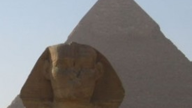 Egitto nel caos: scontri.