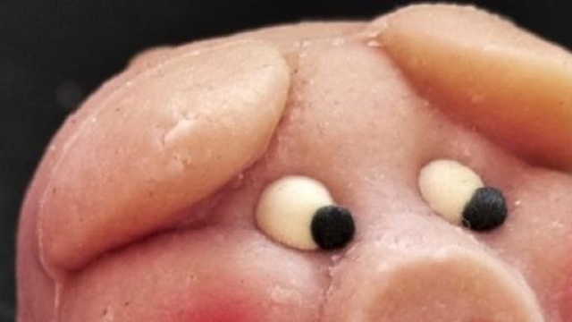 Dolcetto ricoperto di marzapane