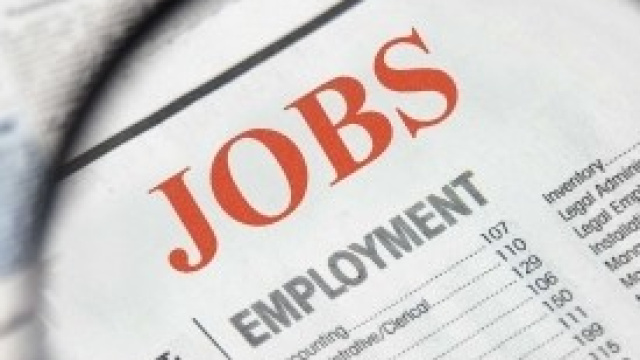 Lavoro, ricerca, annunci, blog, forum, aziende