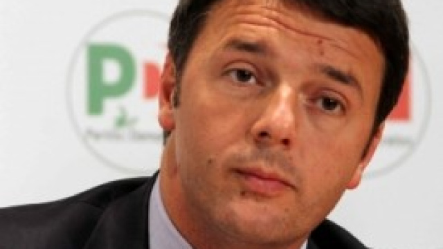 Renzi telefona a Berlusconi per legge elettorale