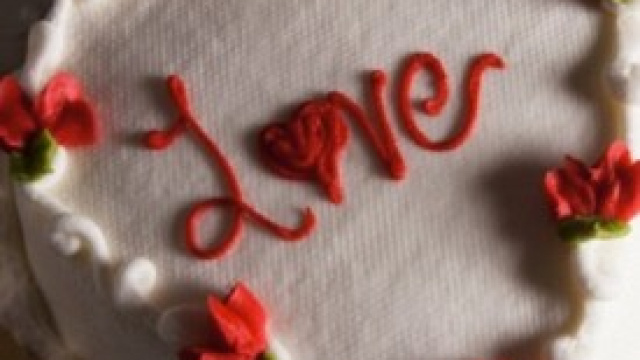 Torta a forma di cuore per San Valentino 