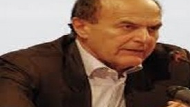 Bersani ha avuto un'emorragia celebrale