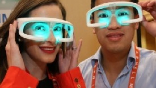 Google presenta i suoi indossabili