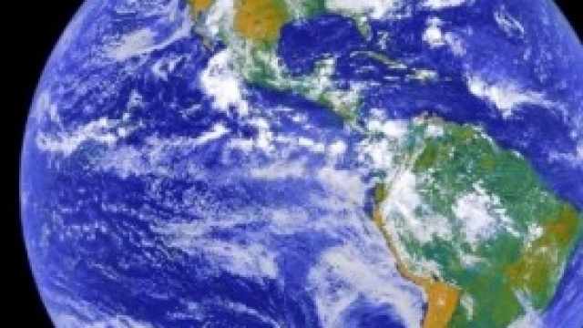 Pianeta Terra visto dal satellite