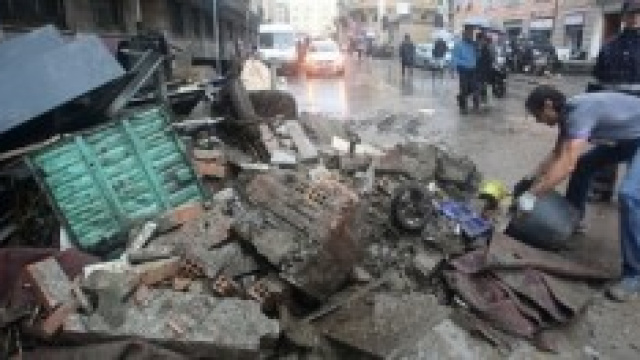 Alluvione distrugge Genova.