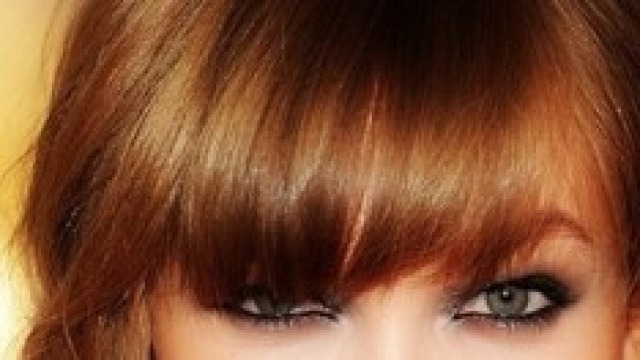 Capelli con frangia 2014 