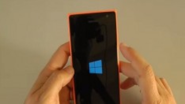 Nokia Lumia 735 prezzi al 12 ottobre 