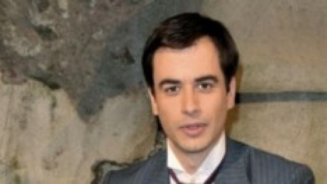 Olmo Mesia, interpretato da Iago Garc&igrave;a