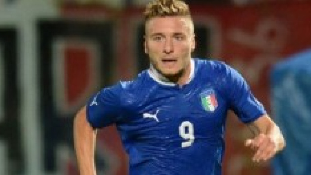 l'attaccante azzurro Immobile