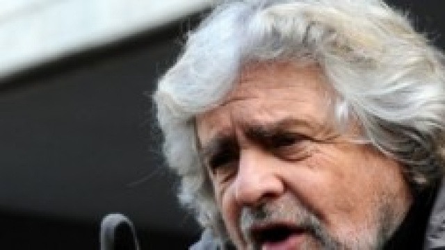 Fischi per Grillo a Genova.