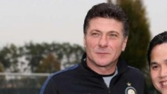 Il tecnico Mazzarri ed il presidente Thohir