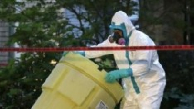 Polizia contro Angelino Alfano