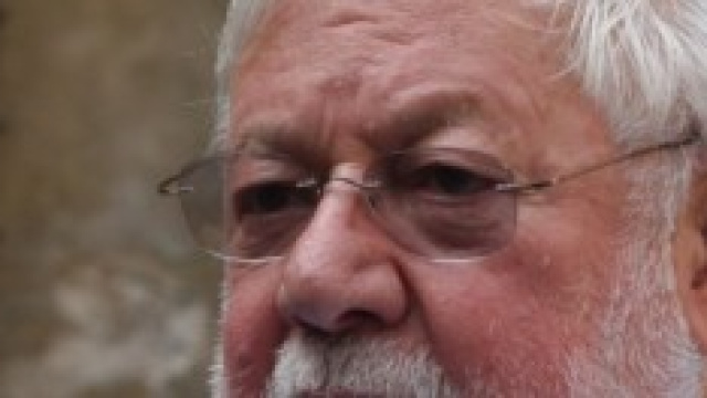 Paolo Villaggio sar&ograve; ospite a 'Servizio Pubblico'