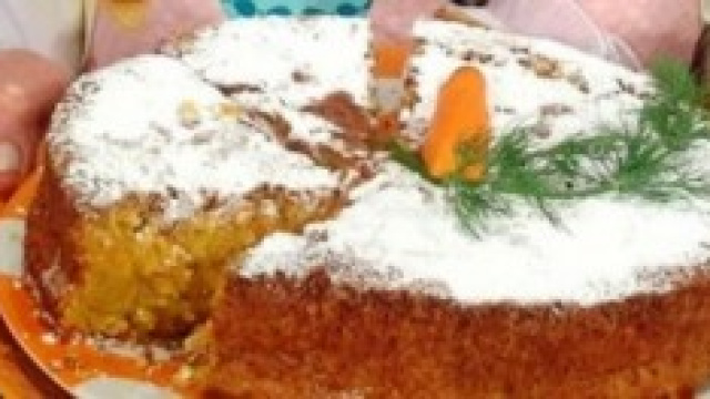 Torta di carote e nocciole