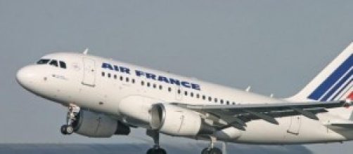 El &eacute;bola ha desatado el miedo a volar.