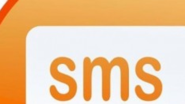 Inviano sms alla nonna defunta e arriva risposta