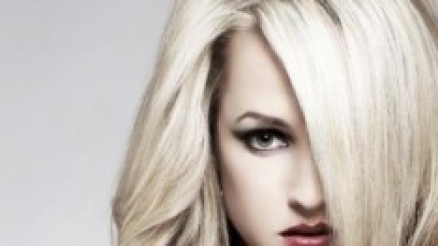 Acconciature capelli lunghi e raccolti
