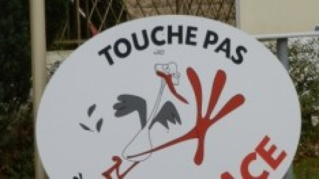 Pancarte dans un village alsacien.