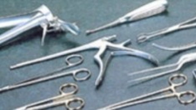 alcuni strumenti medico chirurgici