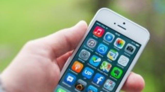 iPhone 5S, 5C, 5, 4S e 4 prezzo pi&ugrave; basso