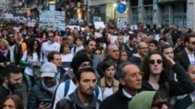 Manifestazione del Popolo della Terra dei Fuochi