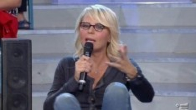 Maria De Filippi furiosa a Uomini e donne.