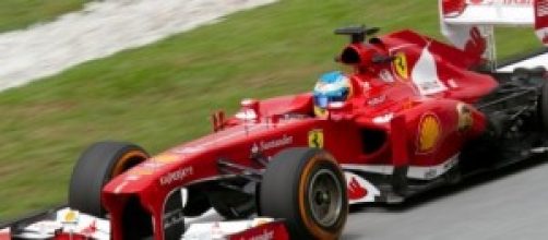 Fernando Alonso en un Ferrari.