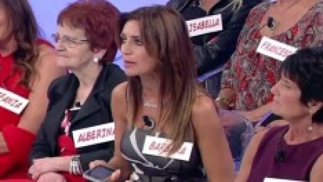 Replica Uomini e donne, puntata 8 ottobre 