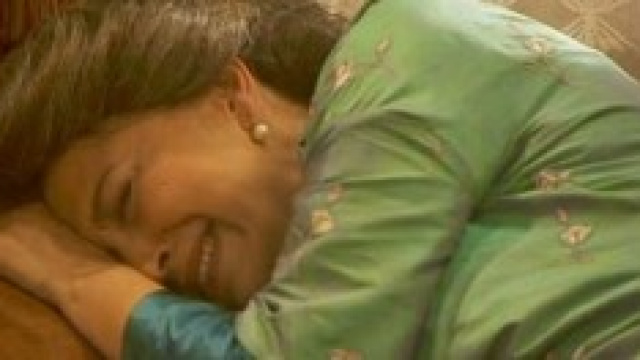 Francisca in lacrime, arriva Don Celso