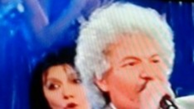 Becucci imita Bruno Lauzi