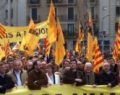 Los catalanes votan el sí a la independencia