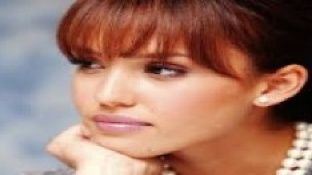 Frangia o ciuffo cosa scegliere,tendenza 2014-2015