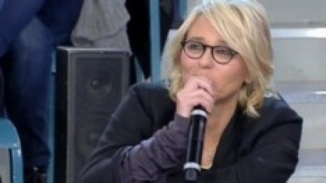 Uomini e donne replica 12 novembre