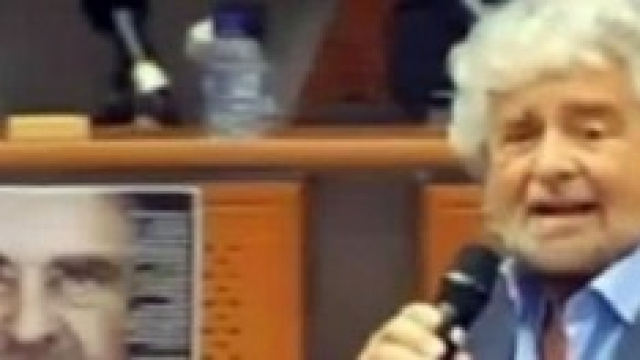 Beppe Grillo  in Europa per il Referendum 
