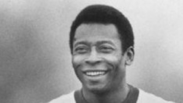 Pel&eacute; ricoverato in ospedale 