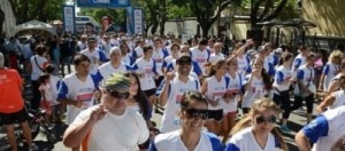 Marat&oacute;n a favor del di&aacute;logo por Malvinas.