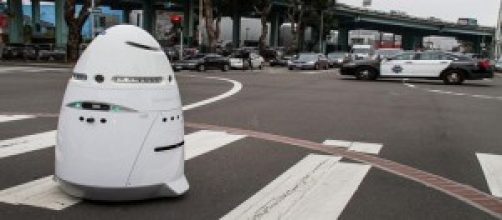 El K5 de Knight Scope el robot policia