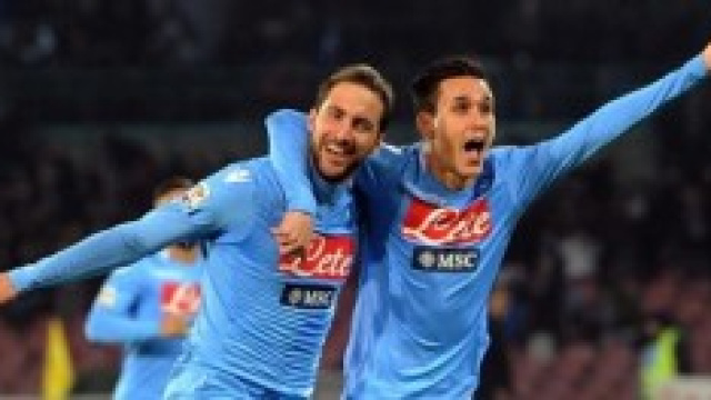 Higuain e Callejon a segno contro la Roma