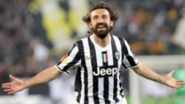 Pirlo autore del goal dell'1-0 ad Empoli