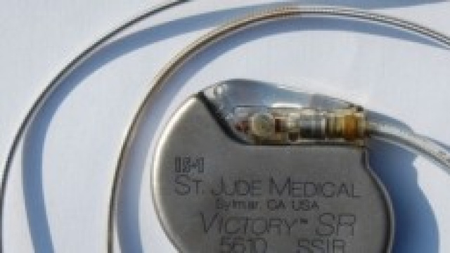 Donna con pacemaker muore in aeroporto