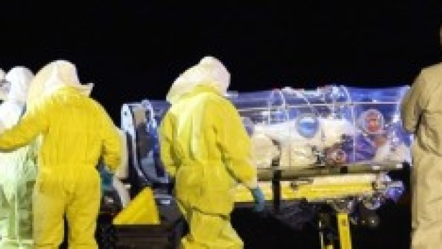 Un medico il primo italiano contagiato dall'Ebola