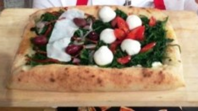 Ricetta binario di pizza al forno di Gino Sorbillo