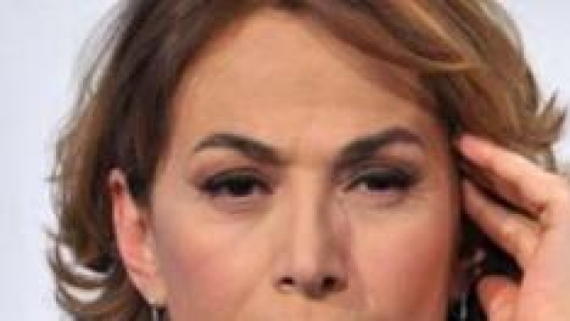 Accusata la D'Urso dall'ordine dei giornalisti.