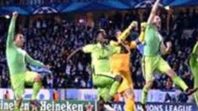 L'esultanza dopo la vittoria fuori casa col Malmoe